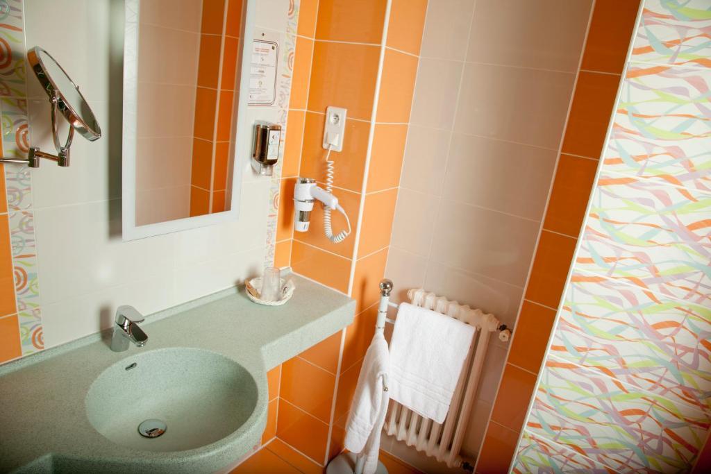 Hotel Bristol Châlons-en-Champagne Værelse billede