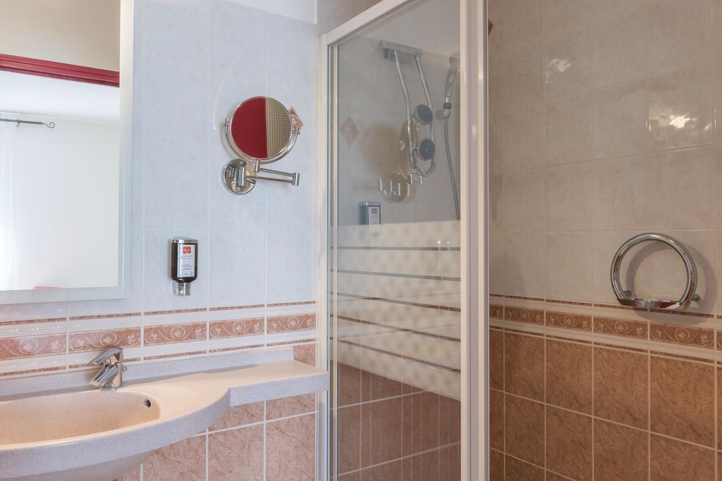 Hotel Bristol Châlons-en-Champagne Eksteriør billede